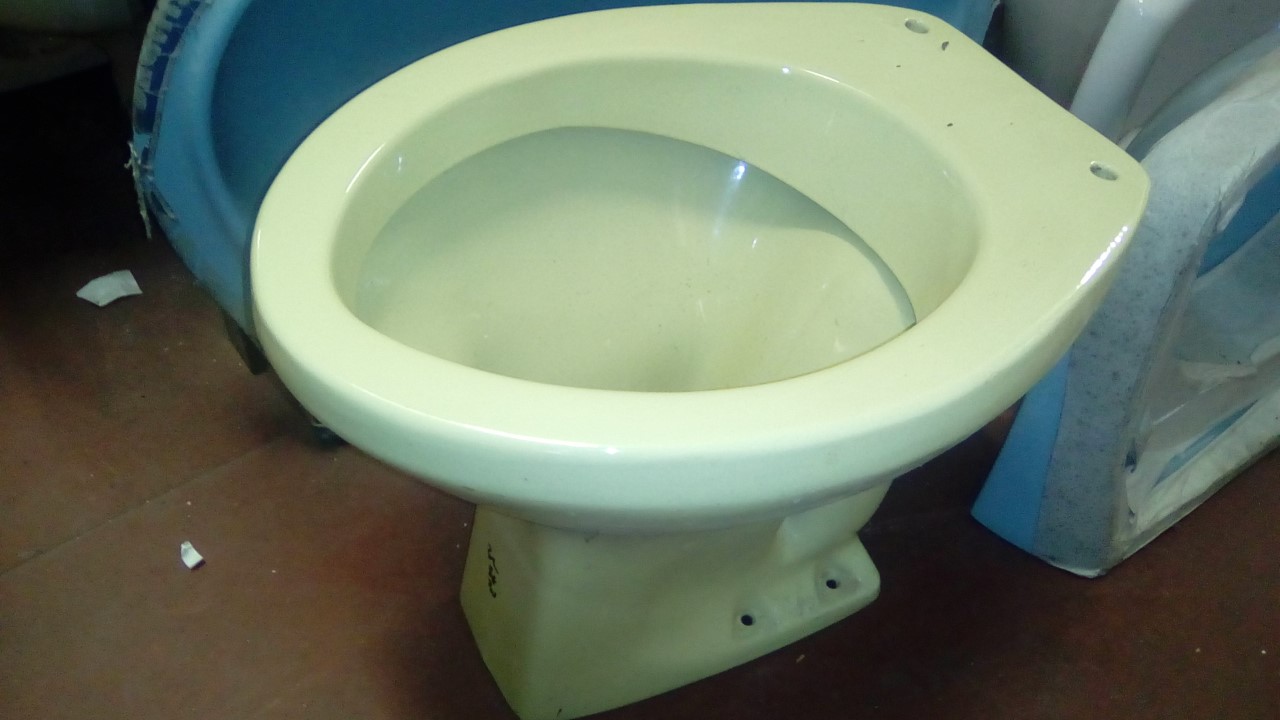 Primrose Yellow Bathrooms Baths Basins Toilets Seats. UK
